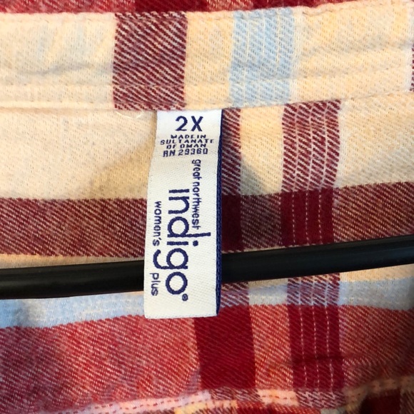 Flannel - Picture 3 of 5